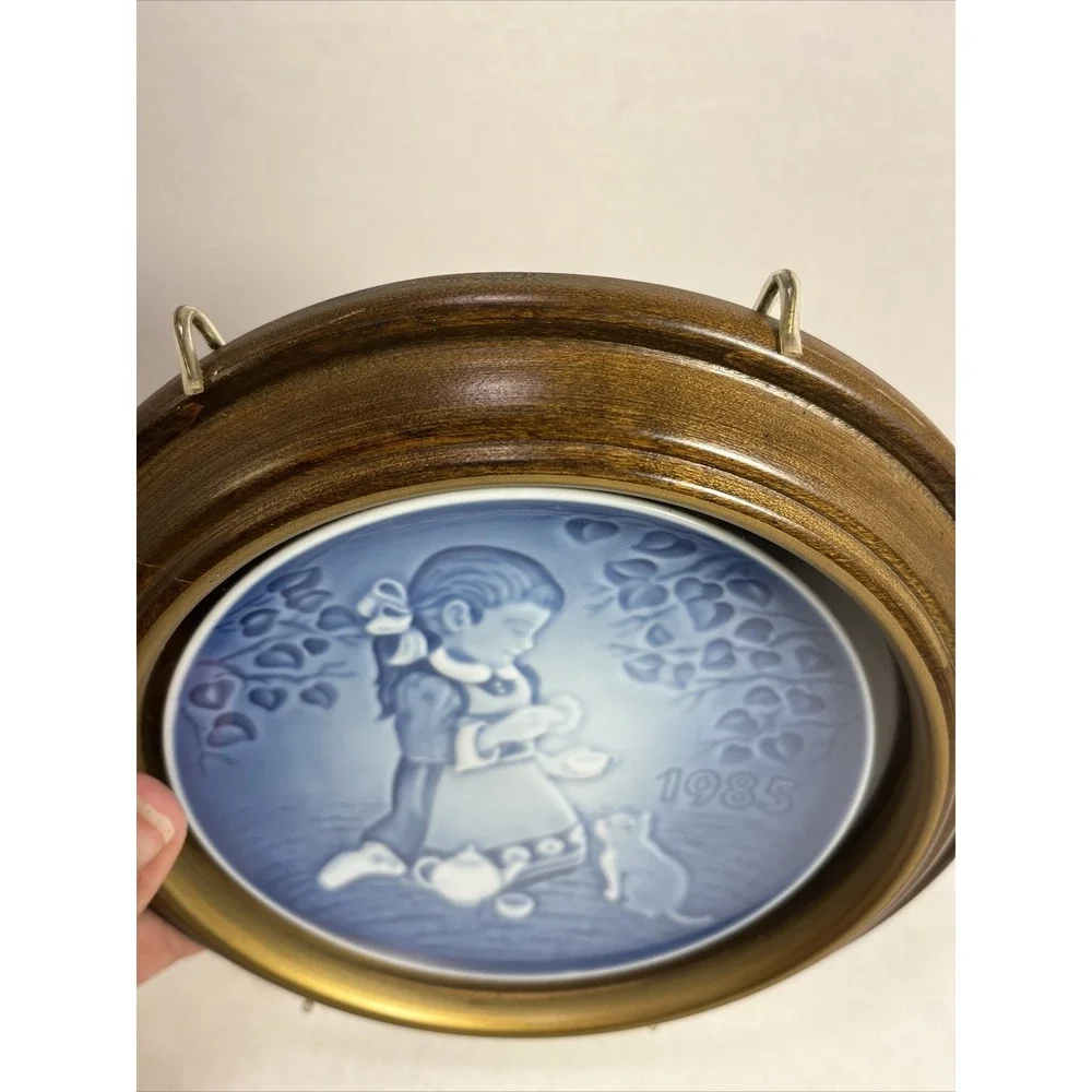Vintage Bing & Grondahl Barnets Dag Children's Day Plates 1985 Denmark Case